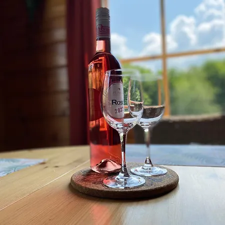 Parádsasvári Sasfészek