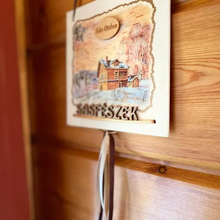 Paradsasvari Sasfeszek *