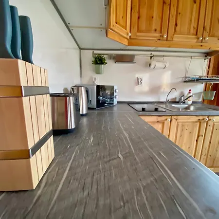 Paradsasvari Sasfeszek Parád