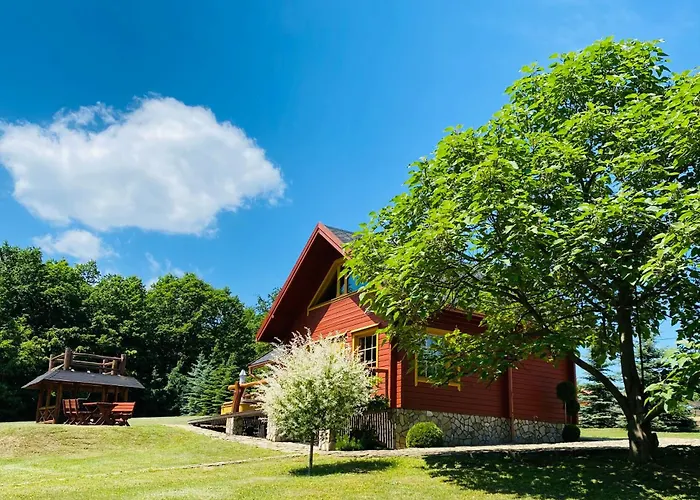 Paradsasvari Sasfeszek Apartament *